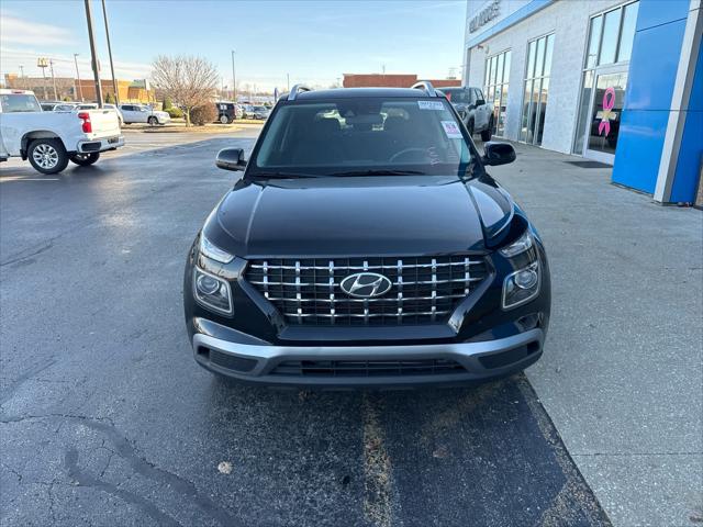 2022 Hyundai Venue SEL
