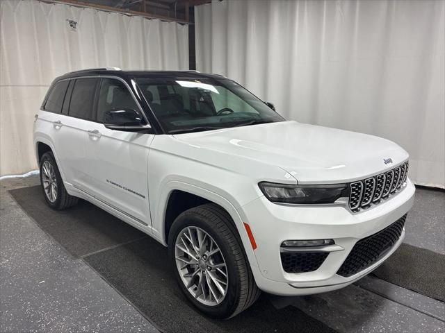 2022 Jeep Grand Cherokee 4xe Summit 4x4