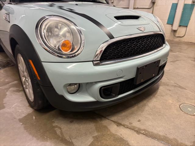 2011 Mini Cooper S Base Hatchback