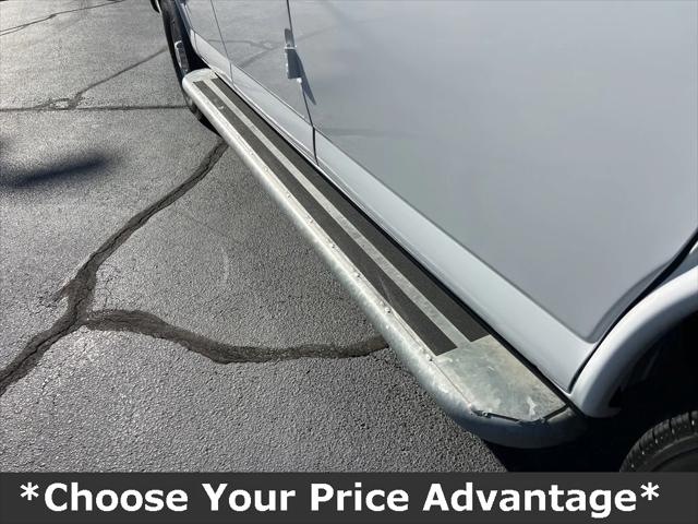 2023 GMC Savana Cargo RWD 2500 Regular Wheelbase Work Van