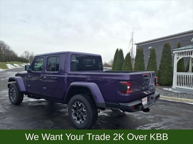 2026 Jeep Gladiator GLADIATOR SAHARA 4X4