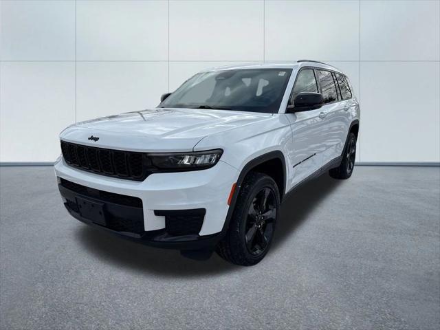 2022 Jeep Grand Cherokee L Altitude 4x4