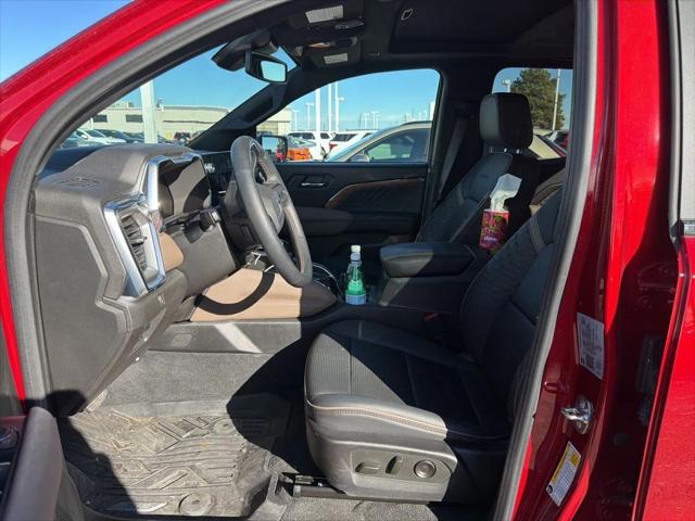 2024 GMC Canyon 4WD Denali