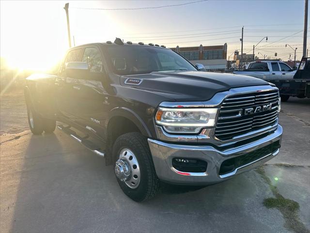 2019 RAM 3500 Laramie Crew Cab 4x4 8 Box