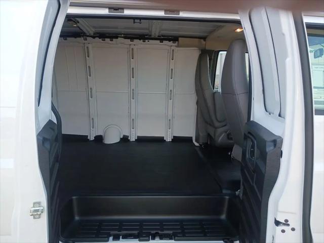 2025 Chevrolet Express Cargo Van RWD 3500 Extended Wheelbase WT