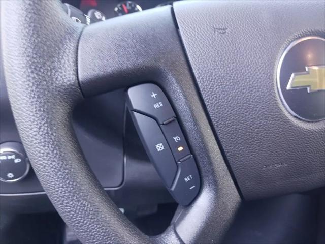 2025 Chevrolet Express Cargo Van RWD 3500 Extended Wheelbase WT