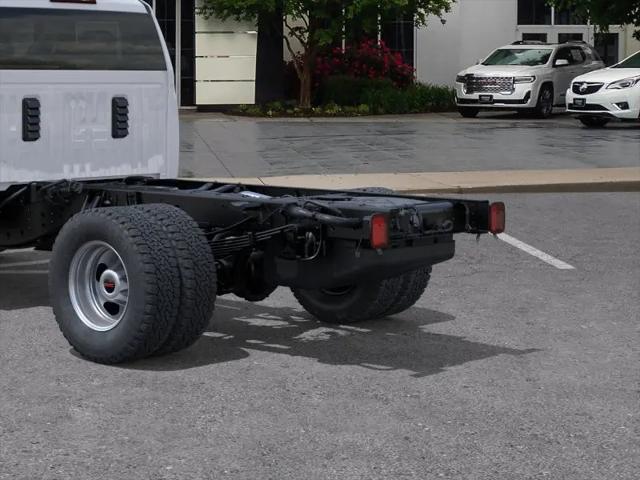 2025 GMC Sierra 3500HD Pro