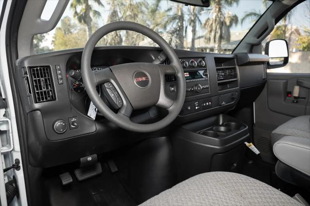 2025 GMC Savana Cargo RWD 2500 Extended Wheelbase Work Van
