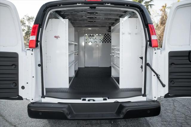 2025 GMC Savana Cargo RWD 2500 Extended Wheelbase Work Van