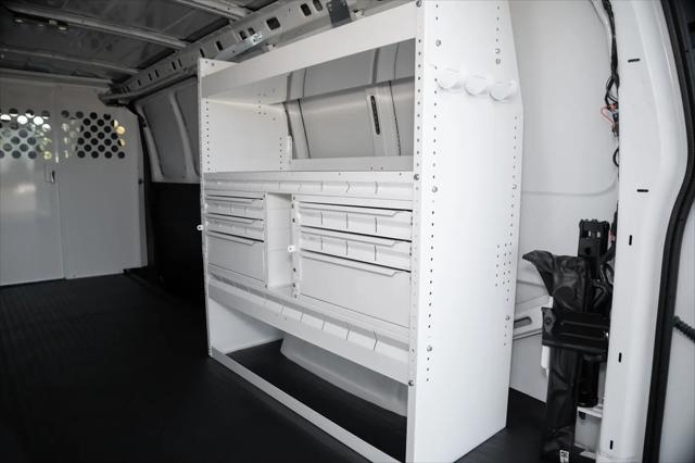 2025 GMC Savana Cargo RWD 2500 Extended Wheelbase Work Van
