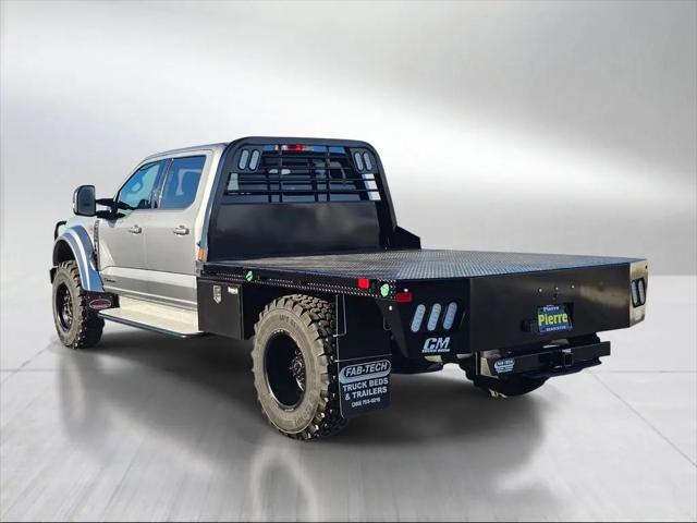 2024 Ford F-550 LARIAT