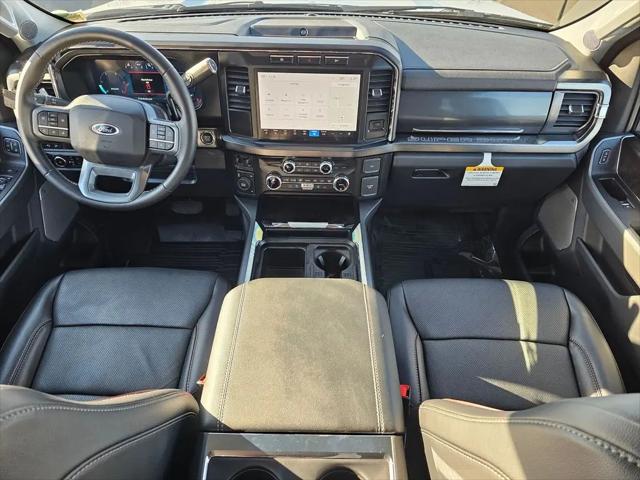 2024 Ford F-550 LARIAT