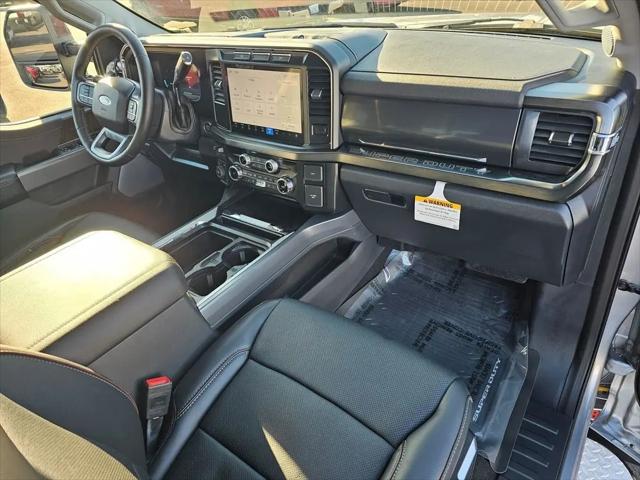 2024 Ford F-550 LARIAT