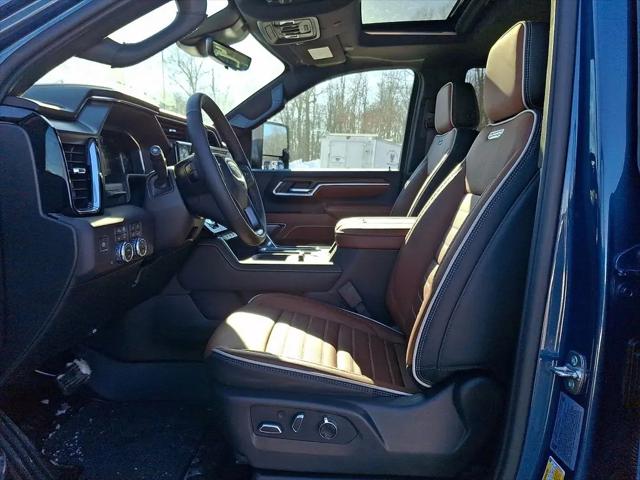 2026 GMC Sierra 2500HD Crew Cab, Standard Bed, Denali Ultimate, 4WD