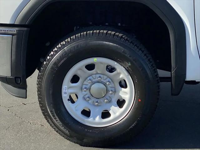 2026 GMC Sierra 2500HD Crew Cab, Standard Bed, SLE, 4WD