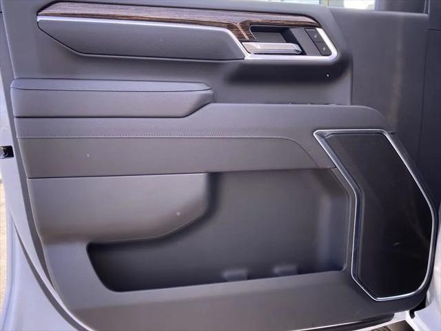 2026 GMC Sierra 2500HD Crew Cab, Standard Bed, SLE, 4WD