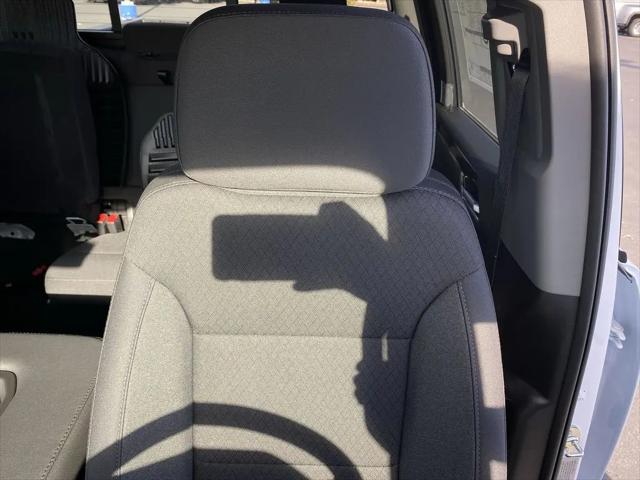 2026 GMC Sierra 2500HD Crew Cab, Standard Bed, SLE, 4WD