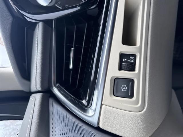 2024 Cadillac XT6 AWD Premium Luxury