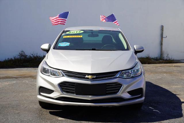 2017 Chevrolet Cruze LS Auto