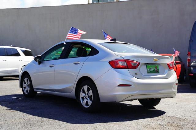 2017 Chevrolet Cruze LS Auto