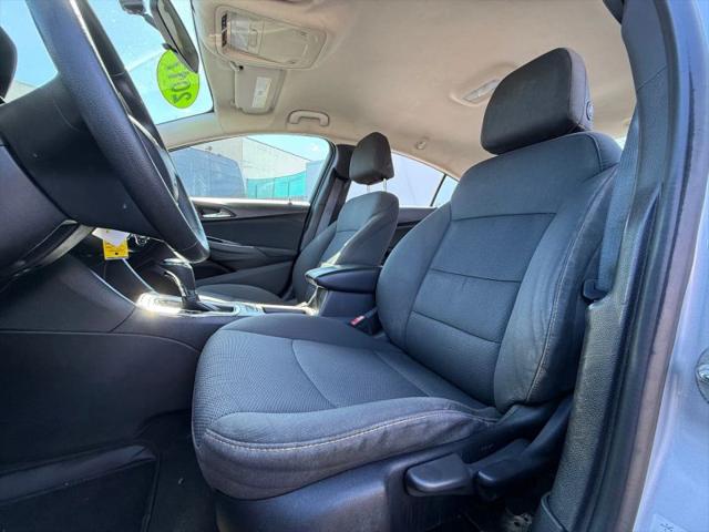 2017 Chevrolet Cruze LS Auto