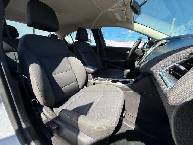 2017 Chevrolet Cruze LS Auto
