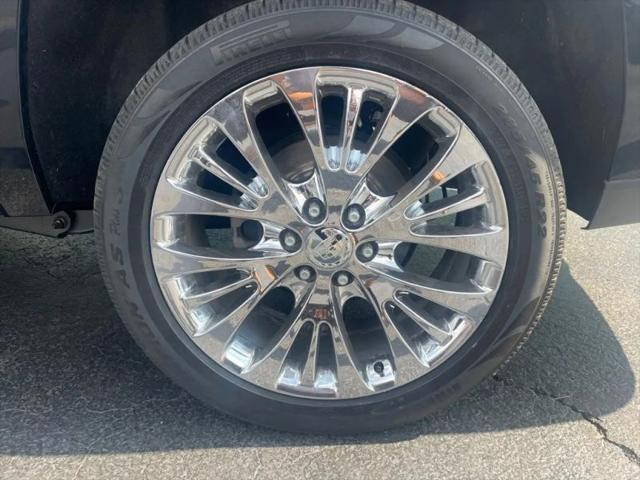 2020 Cadillac Escalade ESV 4WD Premium Luxury