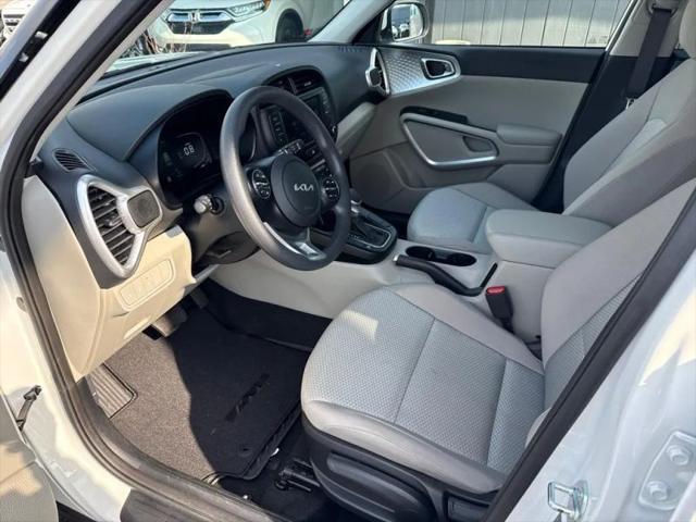 2025 Kia Soul LX
