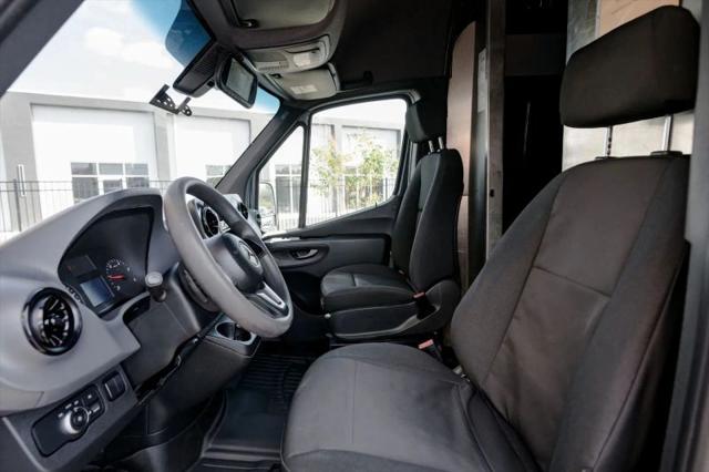 2019 Mercedes-Benz Sprinter 2500 High Roof V6