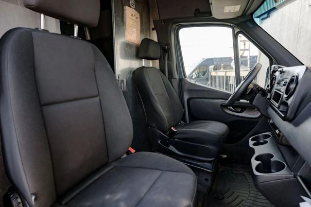 2019 Mercedes-Benz Sprinter 2500 High Roof V6