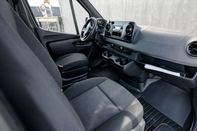 2019 Mercedes-Benz Sprinter 2500 High Roof V6
