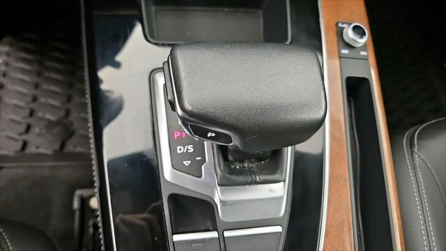 2022 Audi Q5 Premium Plus 45 TFSI S line quattro S tronic