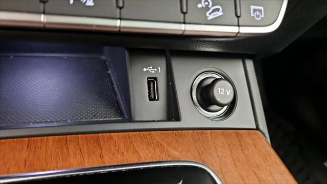2022 Audi Q5 Premium Plus 45 TFSI S line quattro S tronic