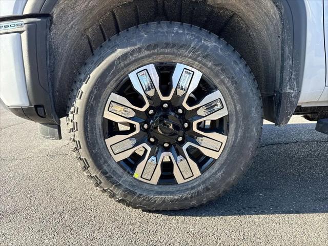 2026 GMC Sierra 2500HD Crew Cab, Standard Bed, Denali, 4WD