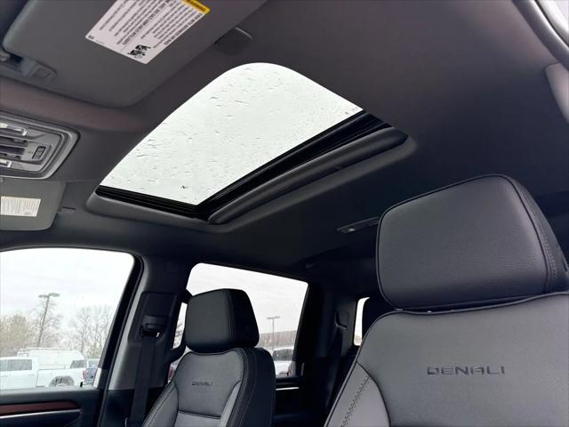 2026 GMC Sierra 2500HD Crew Cab, Standard Bed, Denali, 4WD