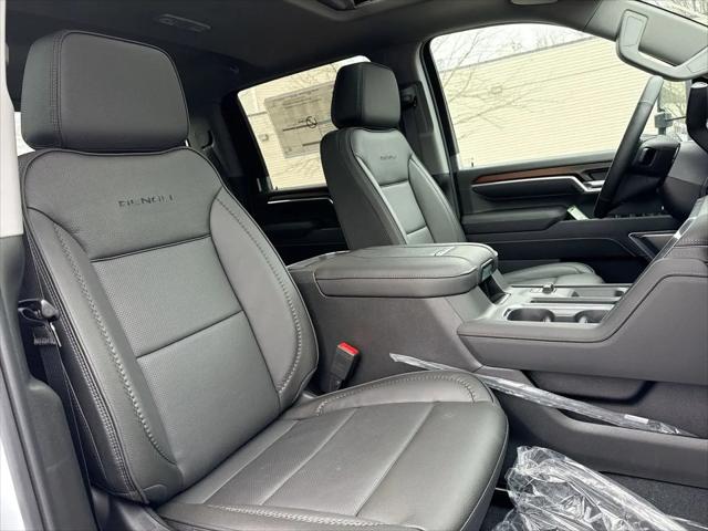 2026 GMC Sierra 2500HD Crew Cab, Standard Bed, Denali, 4WD