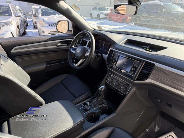 2022 Volkswagen Atlas Cross Sport 2.0T SE