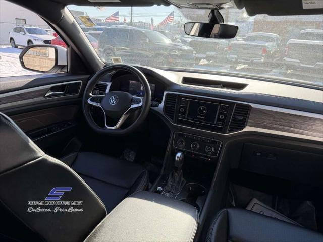 2022 Volkswagen Atlas Cross Sport 2.0T SE