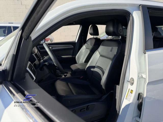 2022 Volkswagen Atlas Cross Sport 2.0T SE