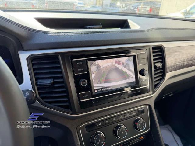 2022 Volkswagen Atlas Cross Sport 2.0T SE