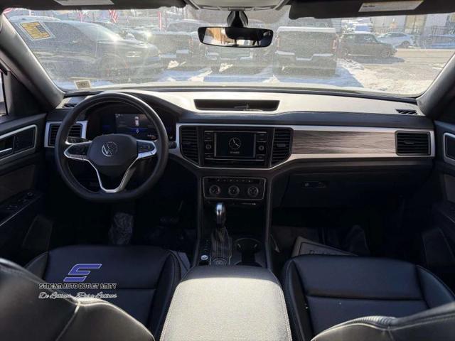 2022 Volkswagen Atlas Cross Sport 2.0T SE