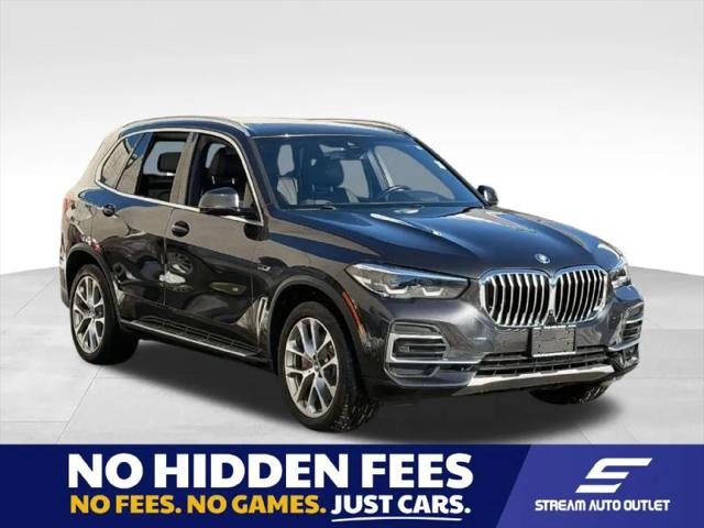 2022 BMW X5 xDrive45e for sale in Amityville, NY