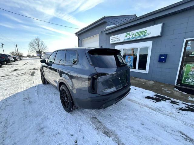 2022 Kia Telluride LX
