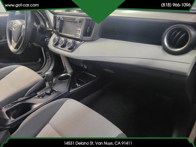 2014 Toyota RAV4 LE