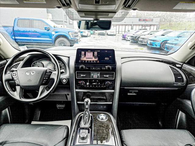 2024 INFINITI QX80 LUXE AWD