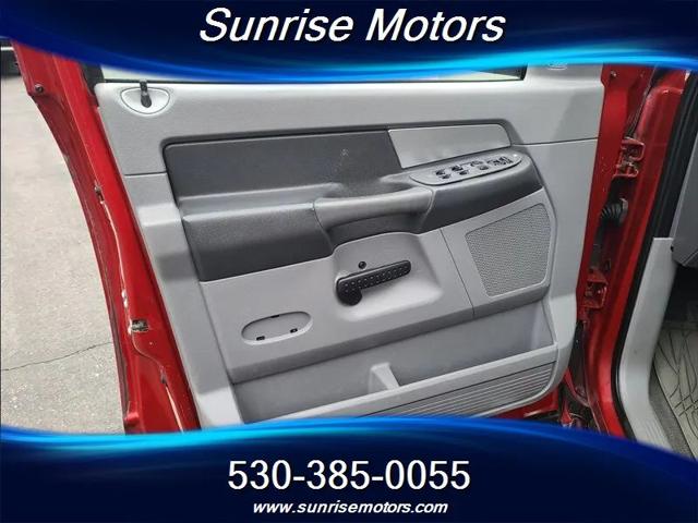 2008 Dodge Ram 2500 SXT/SLT