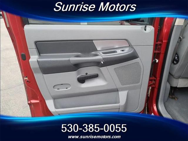 2008 Dodge Ram 2500 SXT/SLT