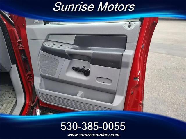 2008 Dodge Ram 2500 SXT/SLT