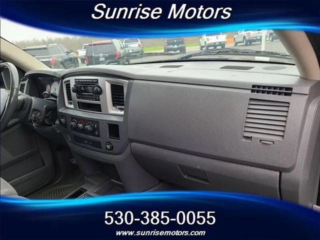 2008 Dodge Ram 2500 SXT/SLT