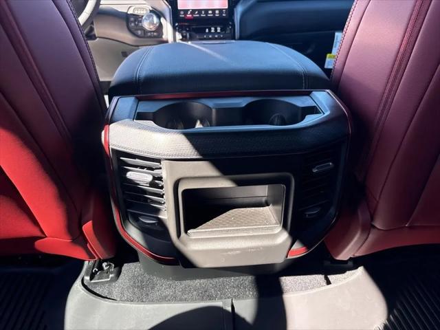 2026 Ram 1500 Rebel Crew Cab 4x4 5'7" Box